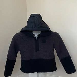 Girls Youth size Small loose fleece jacket NWT